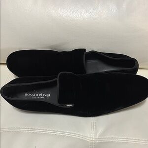Donald J. Pliner Men's Elegant Black Slip-On Loafers